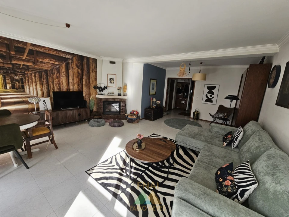 Apartamento T3 para Venda em Santa Maria Maior e Monserrate e Meadela Foto 2