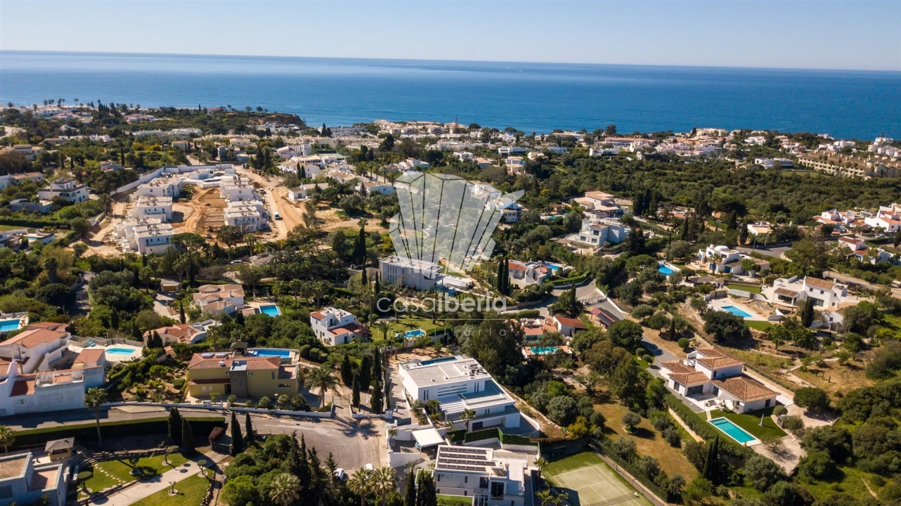 Moradia T5 para Venda em Lagoa e Carvoeiro Foto 6