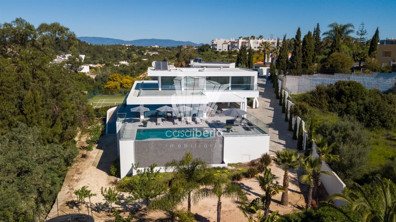 Moradia T5 para Venda em Lagoa e Carvoeiro Foto 4