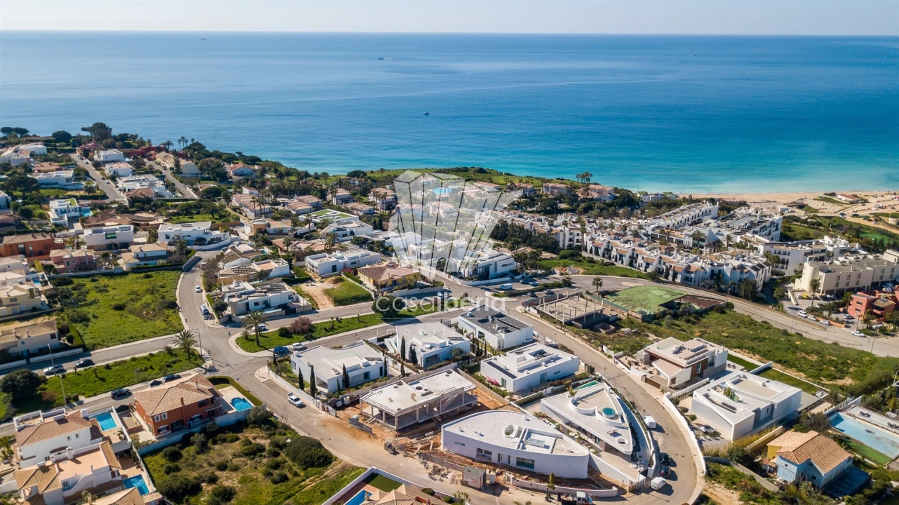 Moradia T3 para Venda em Lagos (São Sebastião e Santa Maria) Foto 6