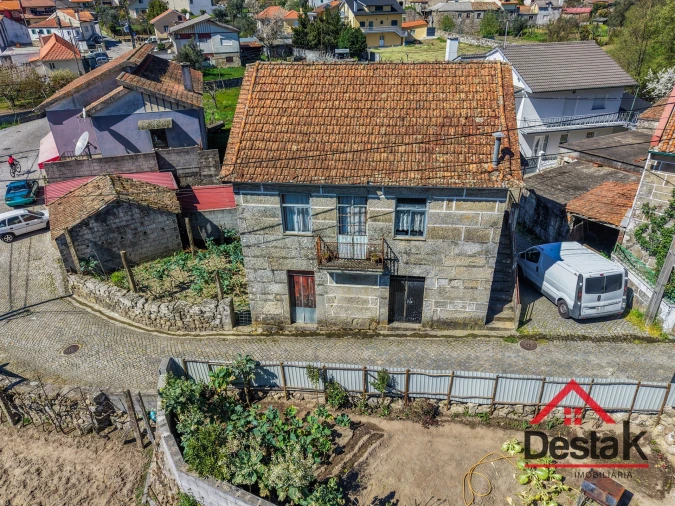 Moradia T3 para Venda em Bodiosa Foto 7