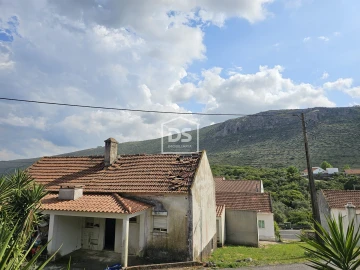 Moradia T2 para Venda em Mira de Aire