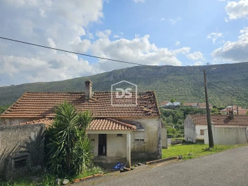 Moradia T2 para Venda em Mira de Aire