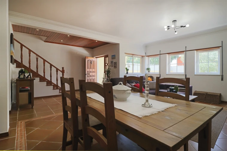 Moradia T5 para Venda em São Domingos de Rana Foto 5