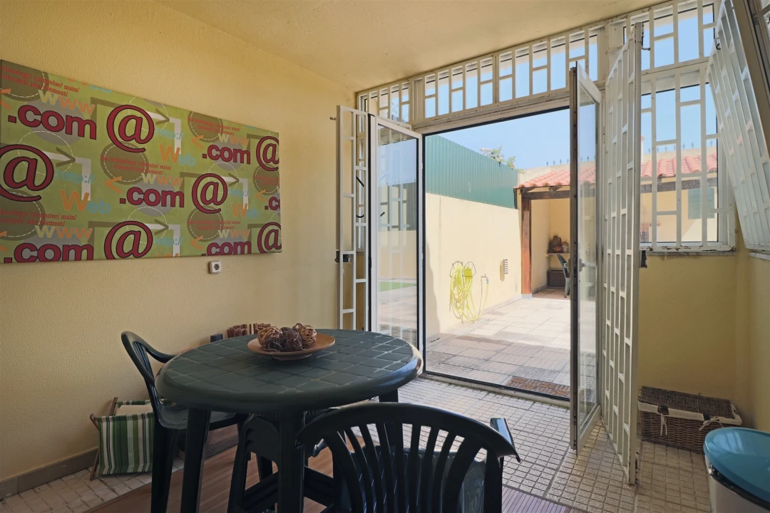 Moradia T5 para Venda em São Domingos de Rana Foto 38