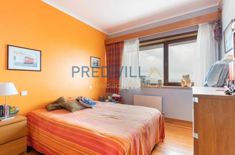 Moradia T4 para Venda em Carreço Foto 11