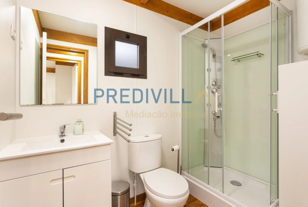 Moradia T4 para Venda em Carreço Foto 34