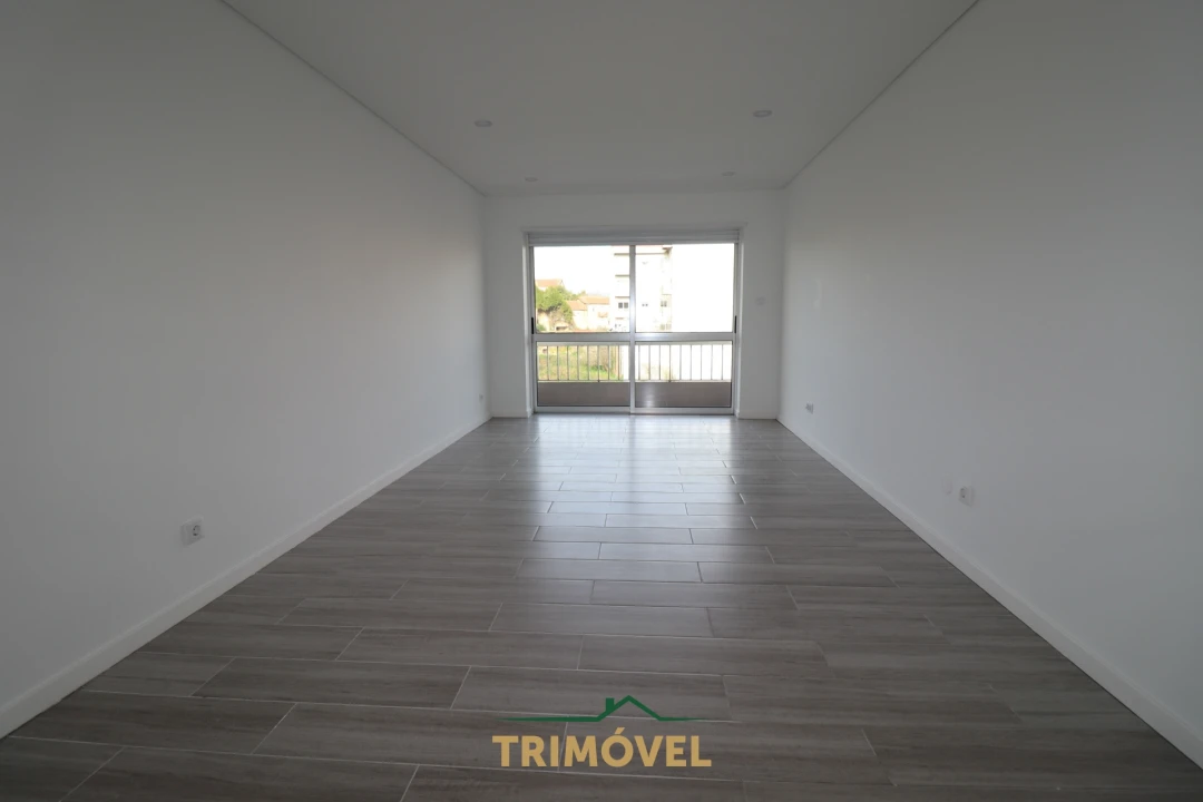Apartamento T3 para Venda em São João da Madeira Foto 4