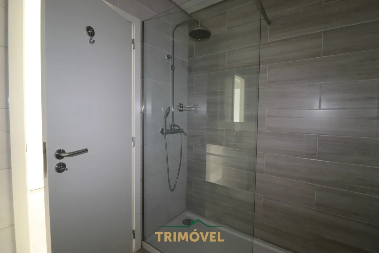 Apartamento T3 para Venda em São João da Madeira Foto 9