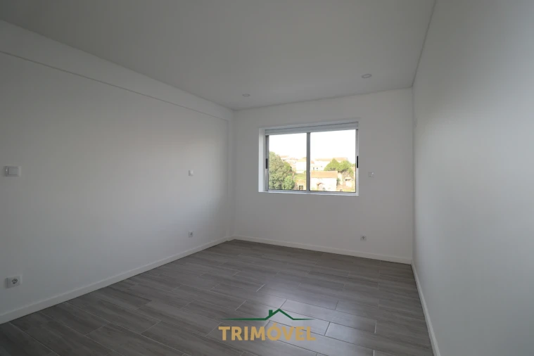 Apartamento T3 para Venda em São João da Madeira Foto 12