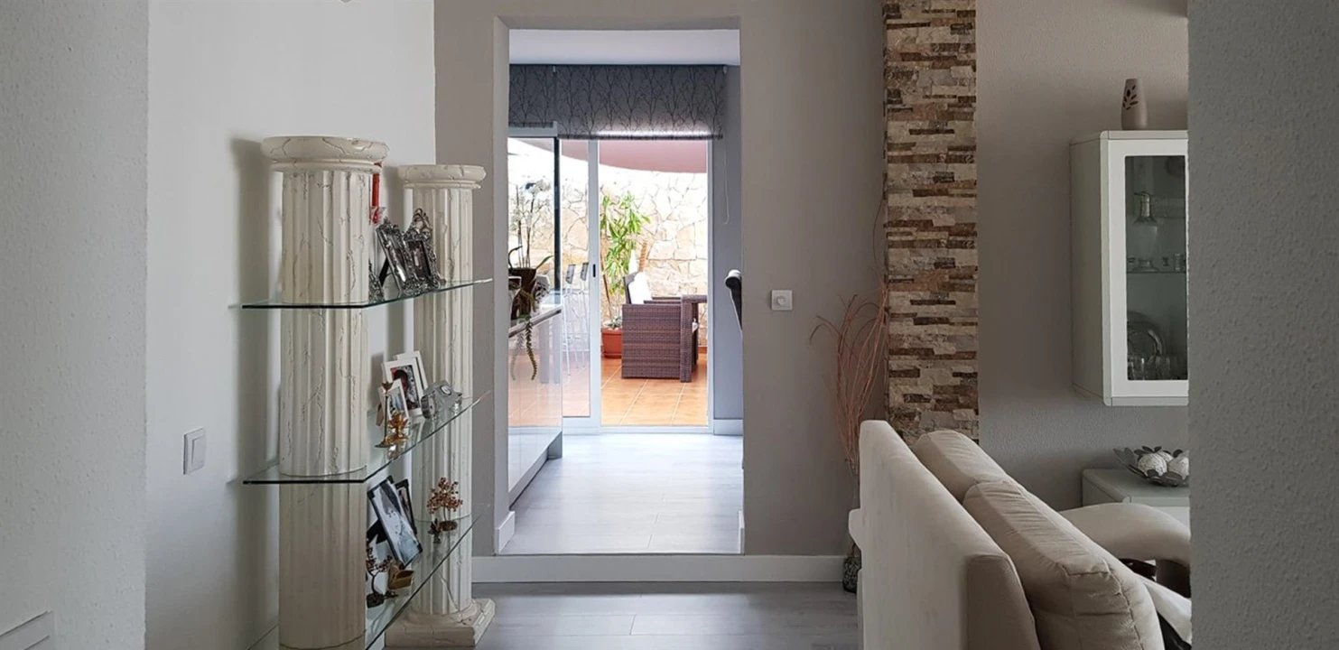 Apartamento T2 para Venda em Albufeira e Olhos de Água Foto 2