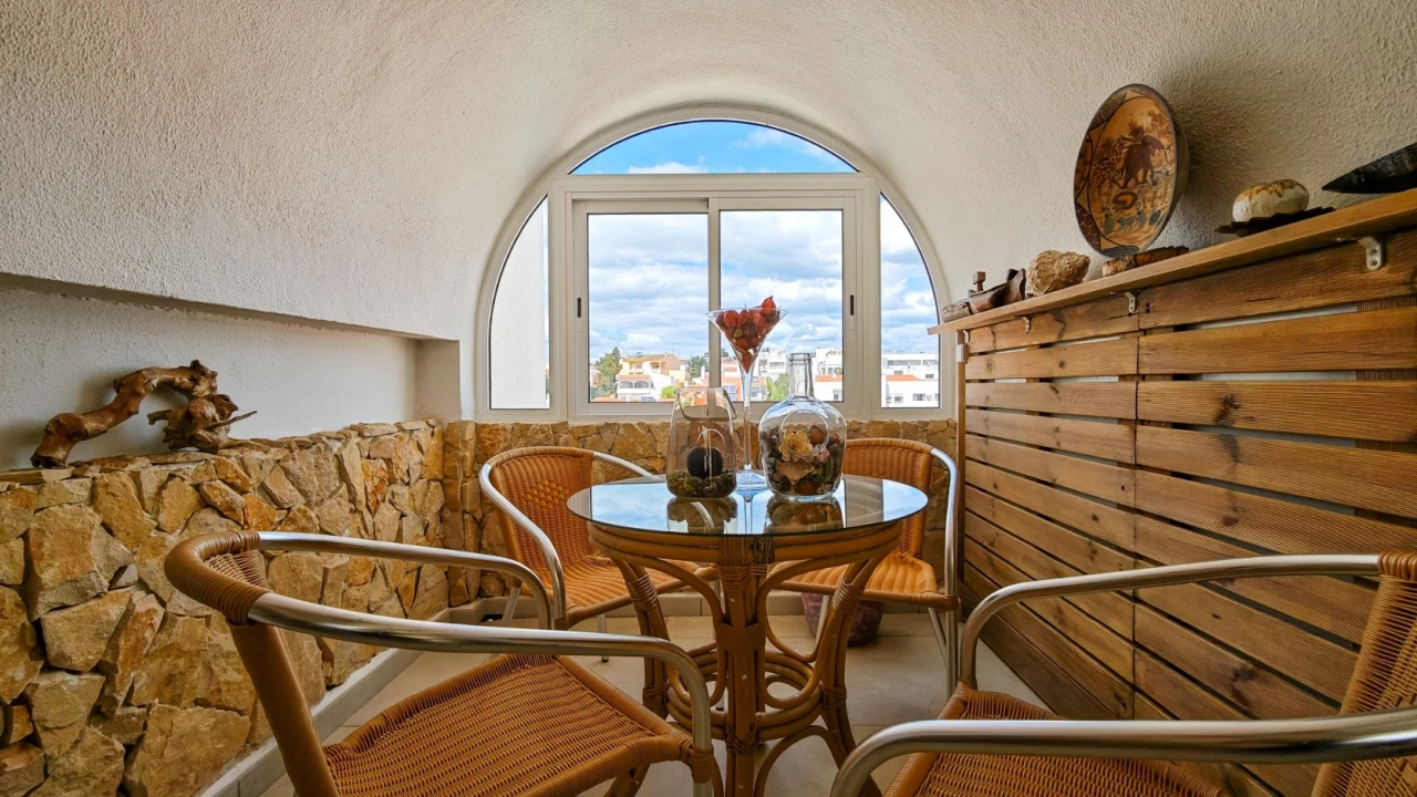Apartamento T2 para Venda em Albufeira e Olhos de Água Foto 7