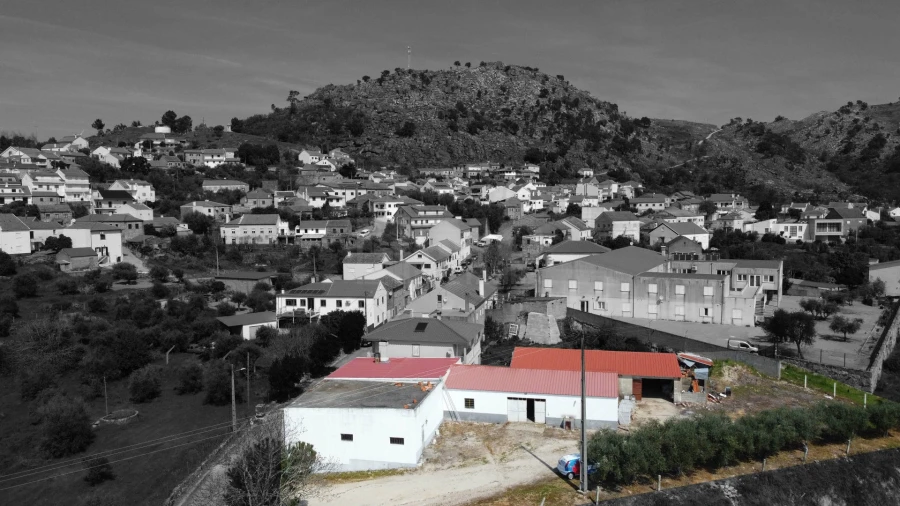 Armazém para Venda em Bendada Foto 3