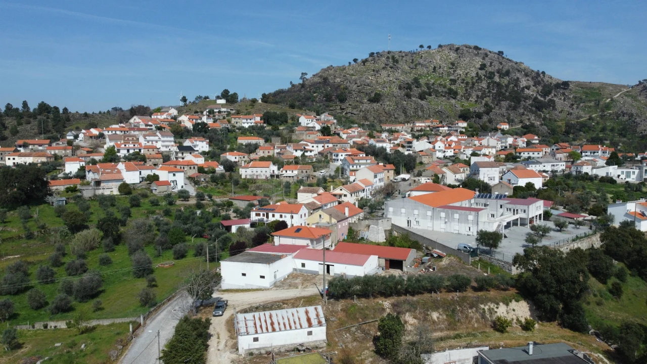 Armazém para Venda em Bendada Foto 36