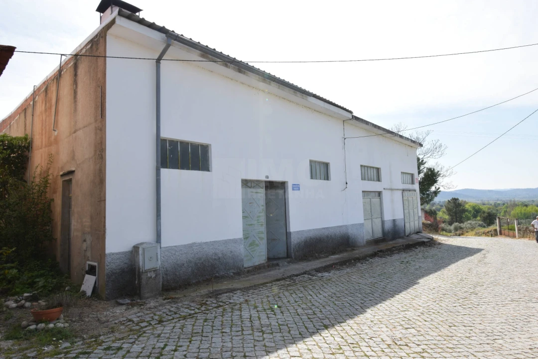 Armazém para Venda em Bendada Foto 33