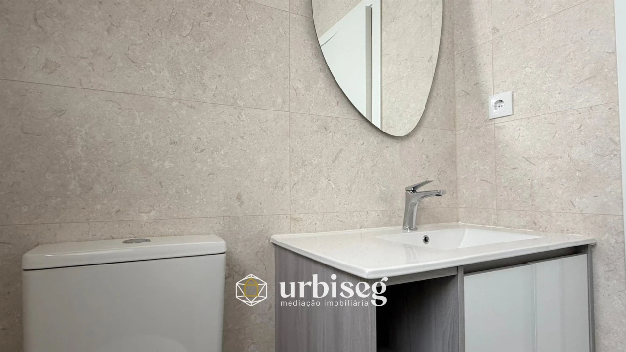 Apartamento T3 para Venda em Buarcos Foto 22