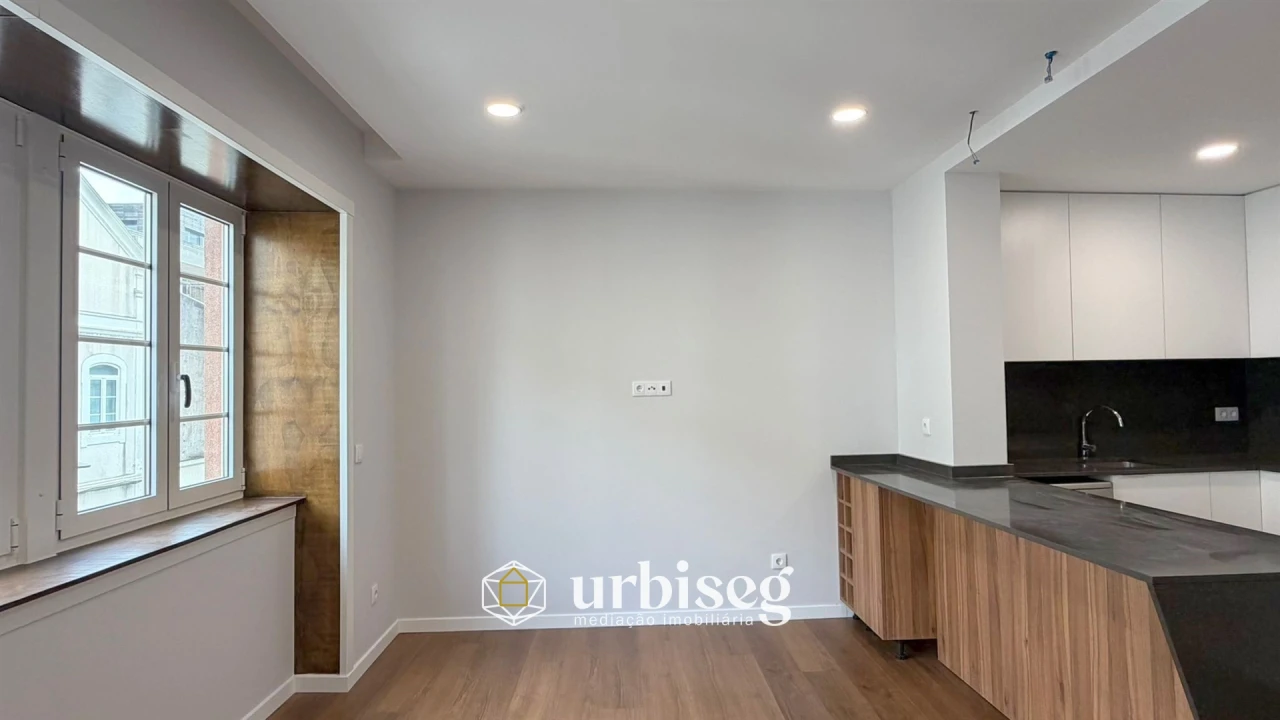 Apartamento T3 para Venda em Buarcos Foto 4