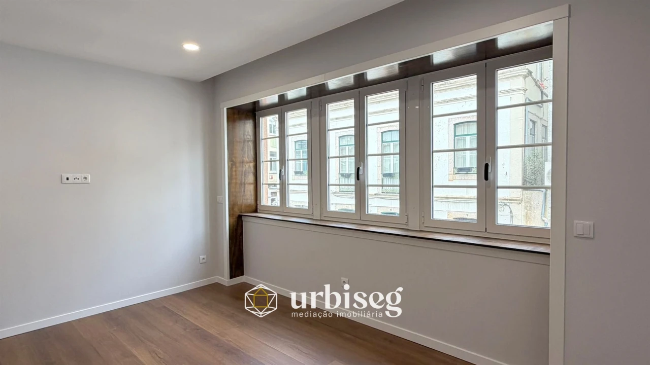 Apartamento T3 para Venda em Buarcos Foto 6