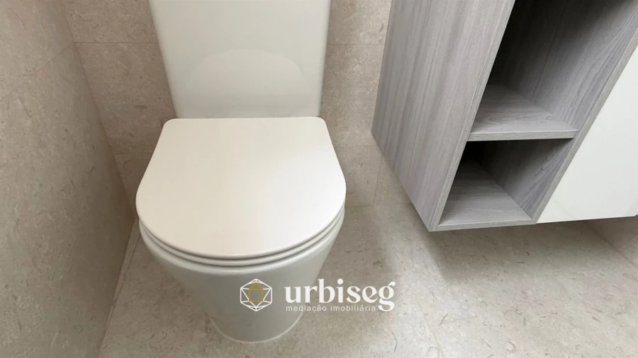 Apartamento T3 para Venda em Buarcos Foto 23