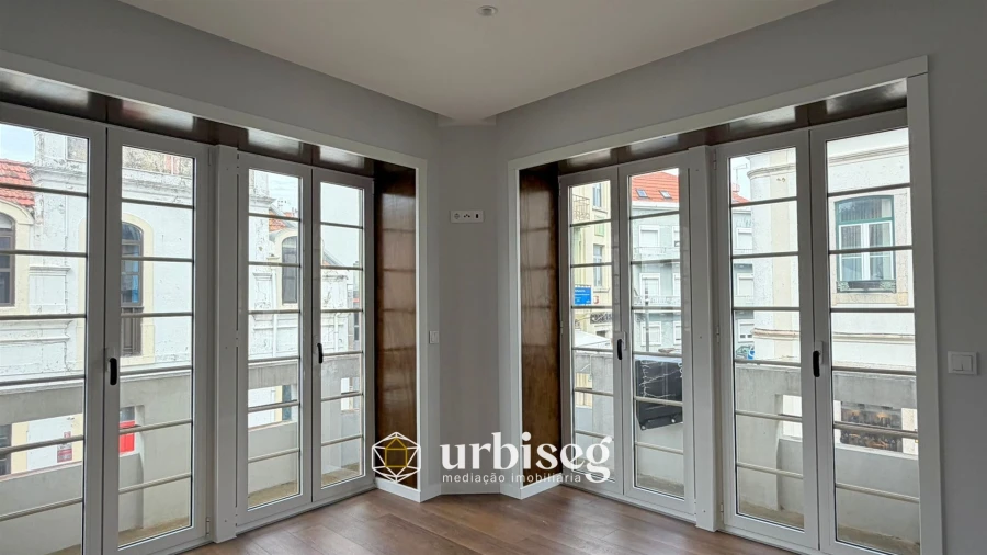 Apartamento T3 para Venda em Buarcos Foto 15