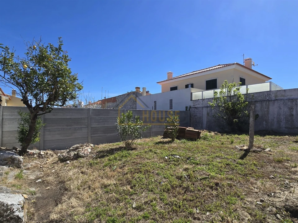 Moradia T2 para Venda em Bombarral e Vale Covo Foto 4