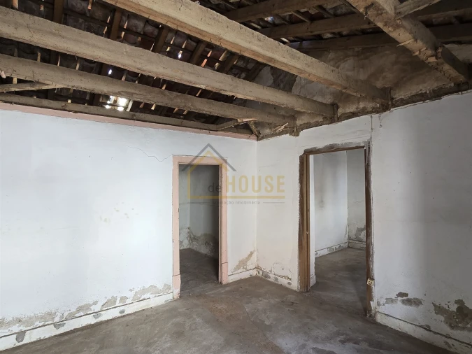 Moradia T2 para Venda em Bombarral e Vale Covo Foto 19