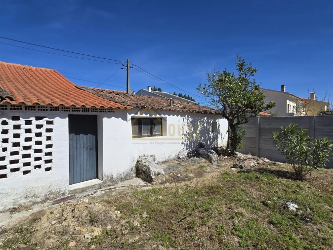 Moradia T2 para Venda em Bombarral e Vale Covo Foto 11