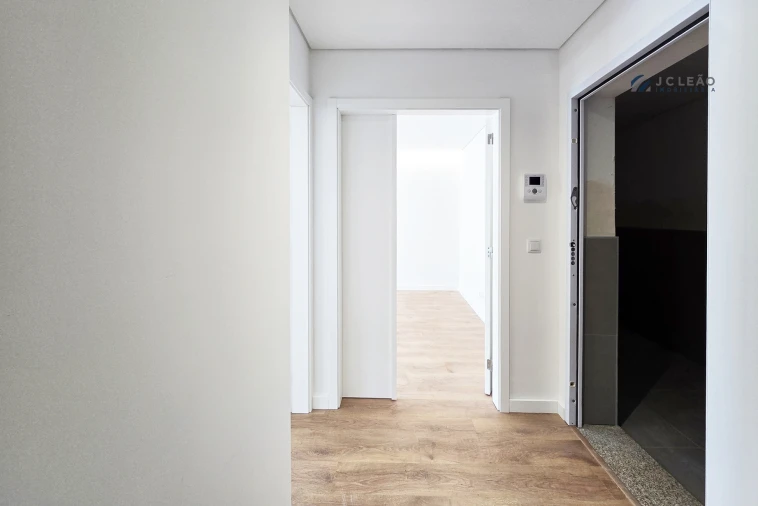 Apartamento T3 para Venda em Canidelo Foto 2