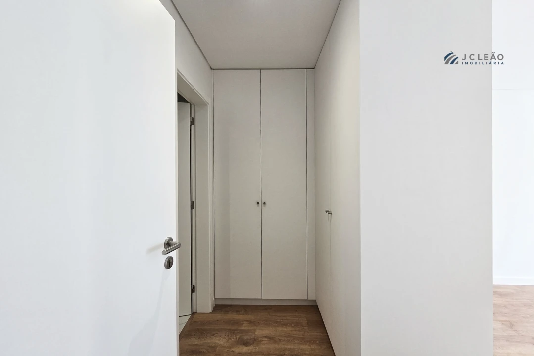 Apartamento T3 para Venda em Canidelo Foto 17