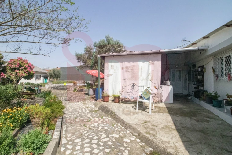 Moradia T3 para Venda em Vila das Aves Foto 50