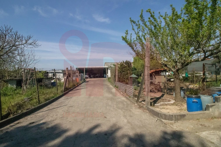 Moradia T3 para Venda em Vila das Aves Foto 7