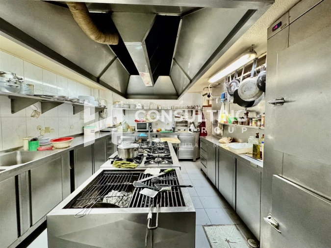 Loja para Arrendamento em Mina de Água Foto 20