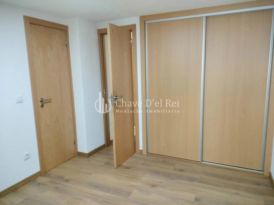 Moradia T1 para Arrendamento em Viseu Foto 3