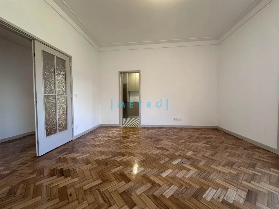 Apartamento T3 para Arrendamento em Cedofeita, Santo Ildefonso, Sé, Miragaia, São Nicolau e Vitória Foto 11