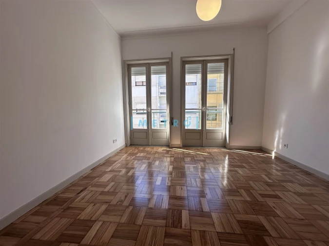 Apartamento T3 para Arrendamento em Cedofeita, Santo Ildefonso, Sé, Miragaia, São Nicolau e Vitória Foto 7