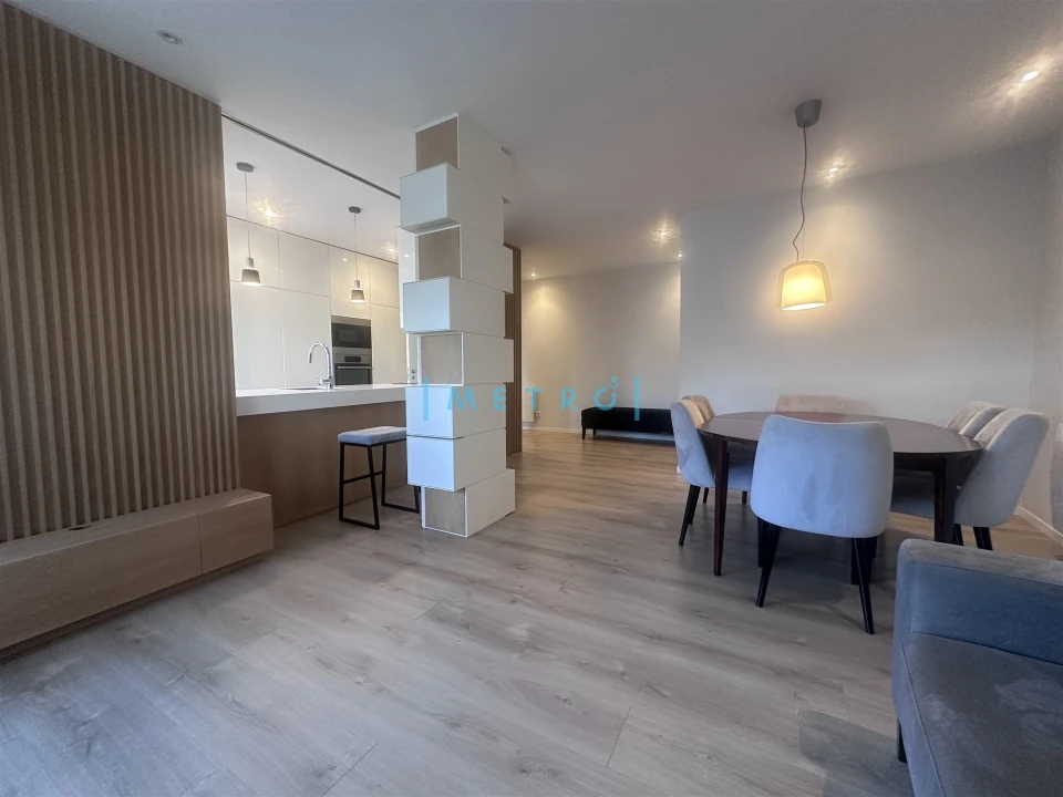 Apartamento T2 para Arrendamento em Lordelo do Ouro e Massarelos Foto 4