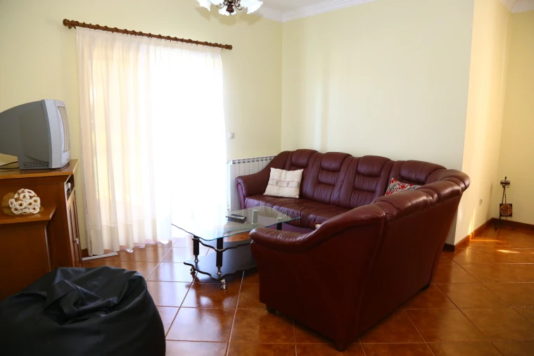 Moradia T4 para Venda em Raimonda Foto 11