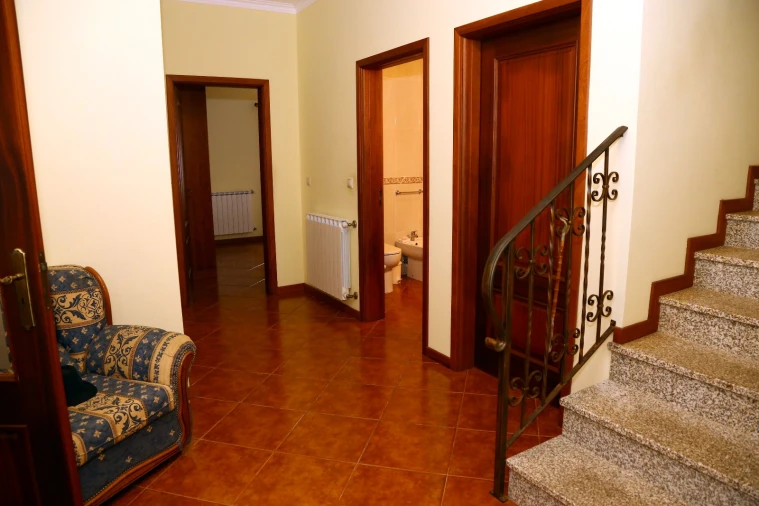 Moradia T4 para Venda em Raimonda Foto 15