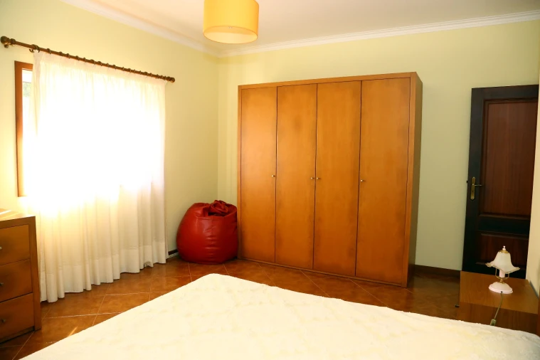 Moradia T4 para Venda em Raimonda Foto 22