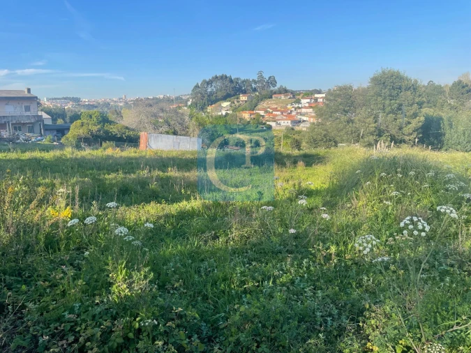 Terreno para Venda em Mafamude e Vilar do Paraíso Foto 3
