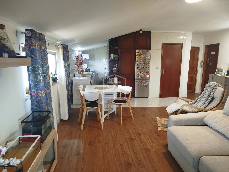 Apartamento T2 para Venda em Currelos, Papízios e Sobral Foto 10