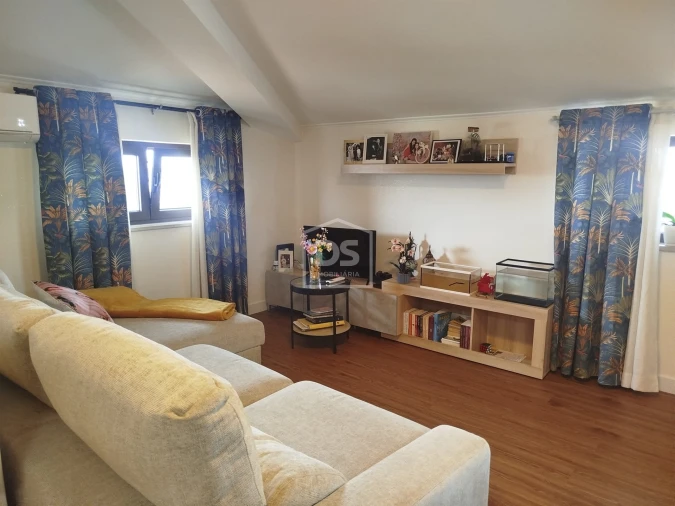 Apartamento T2 para Venda em Currelos, Papízios e Sobral Foto 3