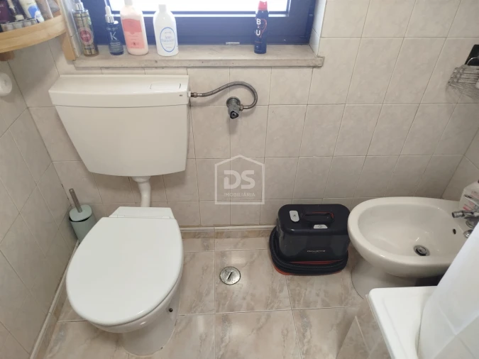 Apartamento T2 para Venda em Currelos, Papízios e Sobral Foto 34