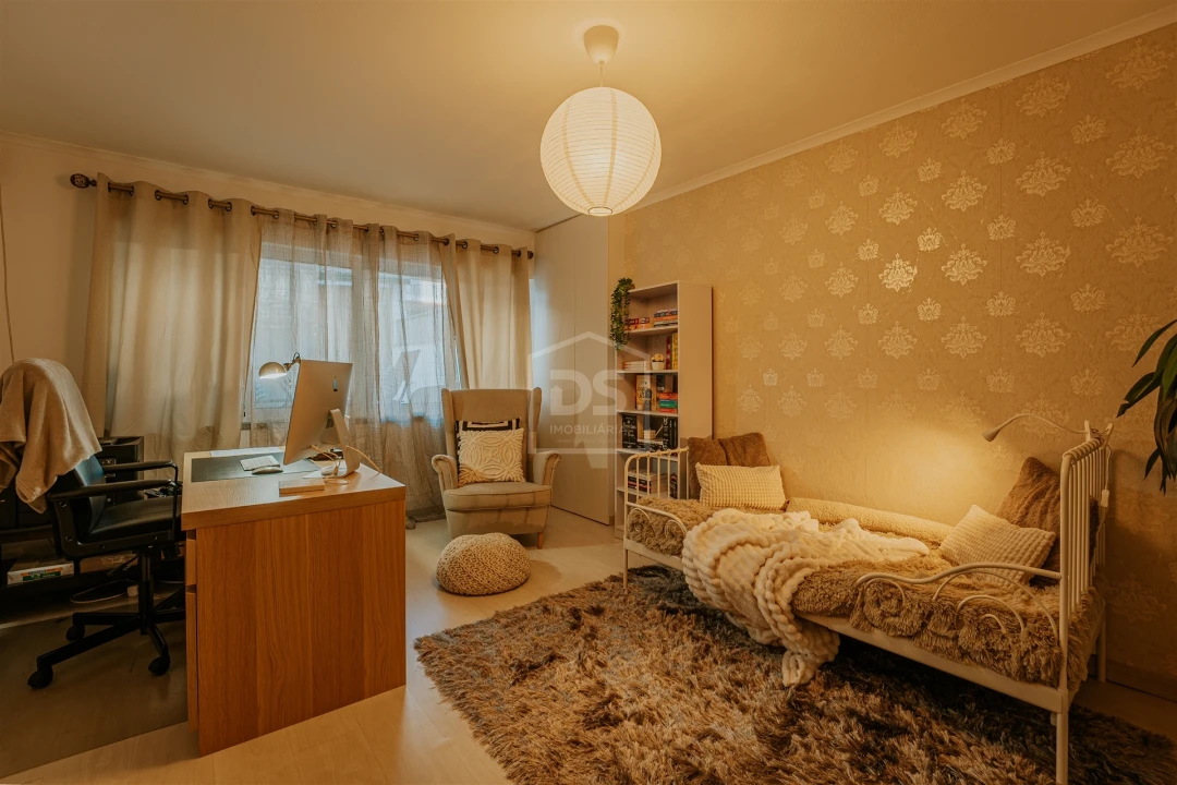 Moradia T4 para Venda em Fragosela Foto 66