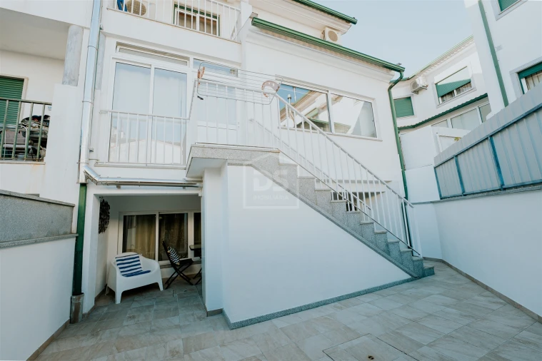 Moradia T4 para Venda em Fragosela Foto 50