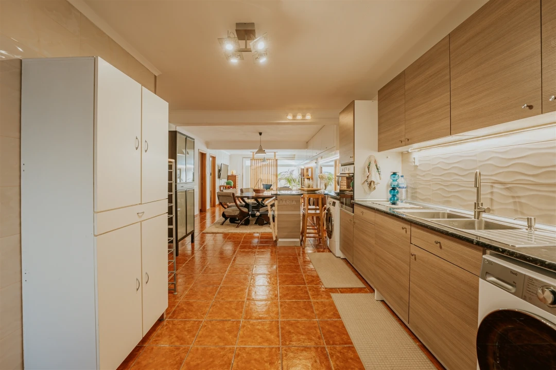 Moradia T4 para Venda em Fragosela Foto 61