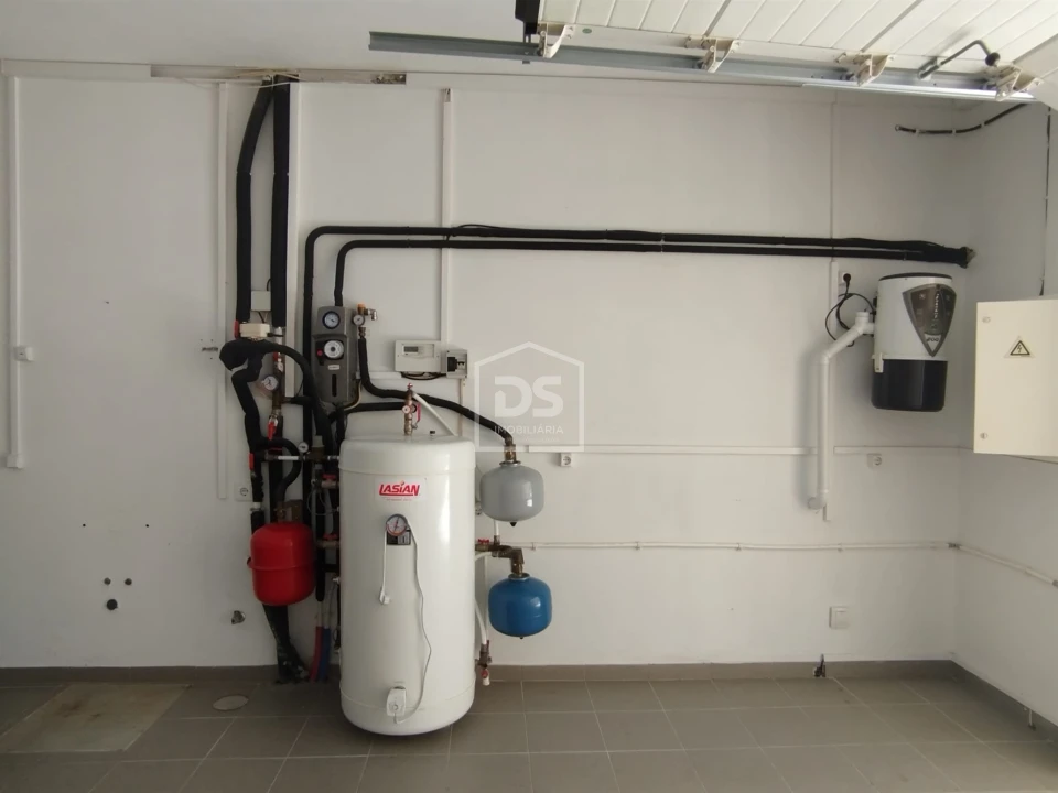 Moradia T5 para Venda em Buarcos Foto 13