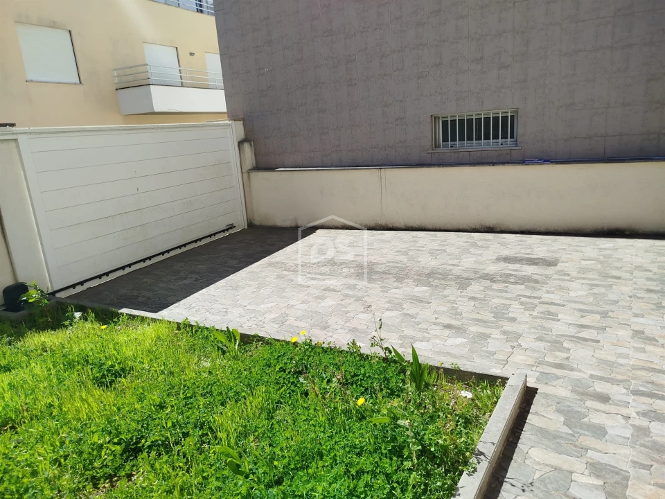 Moradia T5 para Venda em Buarcos Foto 9