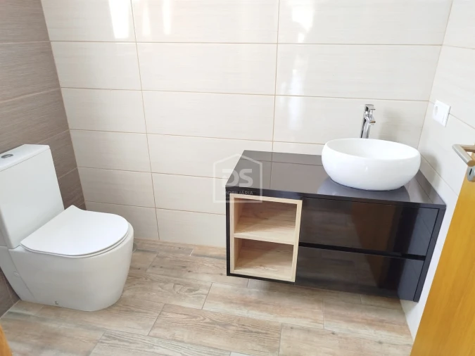 Moradia T5 para Venda em Buarcos Foto 44