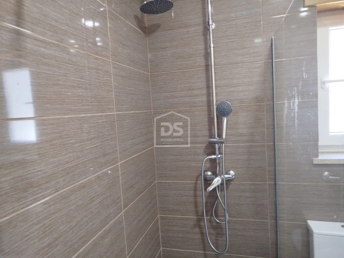 Moradia T5 para Venda em Buarcos Foto 30